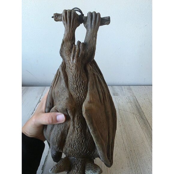 Vintage realistic rubber hanging bat Halloween lifelike life size unique - Picture 7 of 9